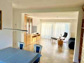 Airhome16, Wohnung in Messenähe
